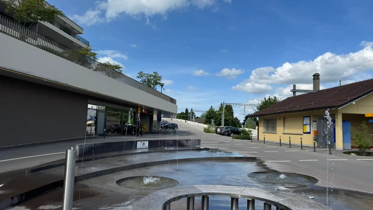 Indoor motorbike parking space for rent - Promenade De Folliéran 8, 1740 Neyruz FR