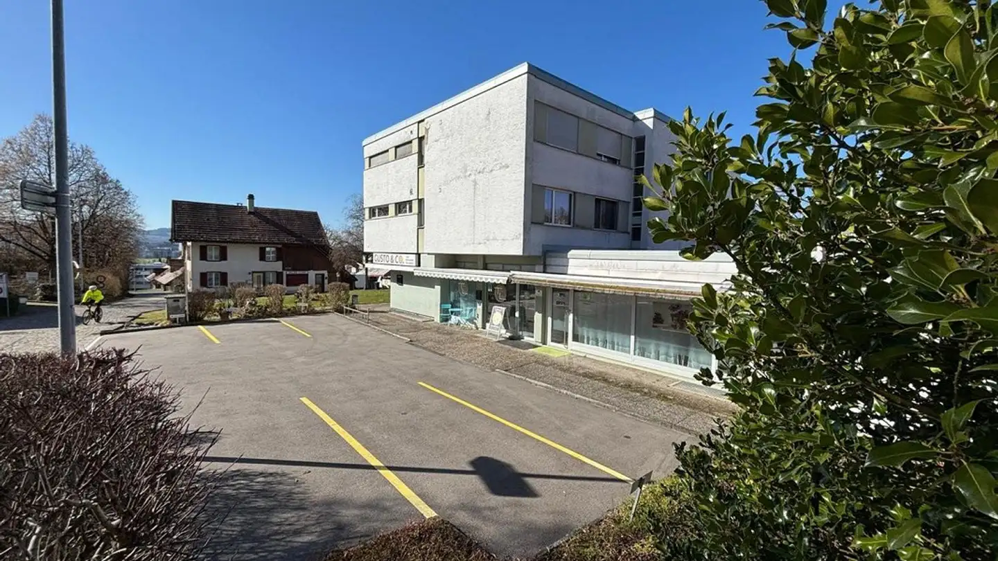 Gewerbe mieten - Kirchstrasse 11, 3065 Bolligen