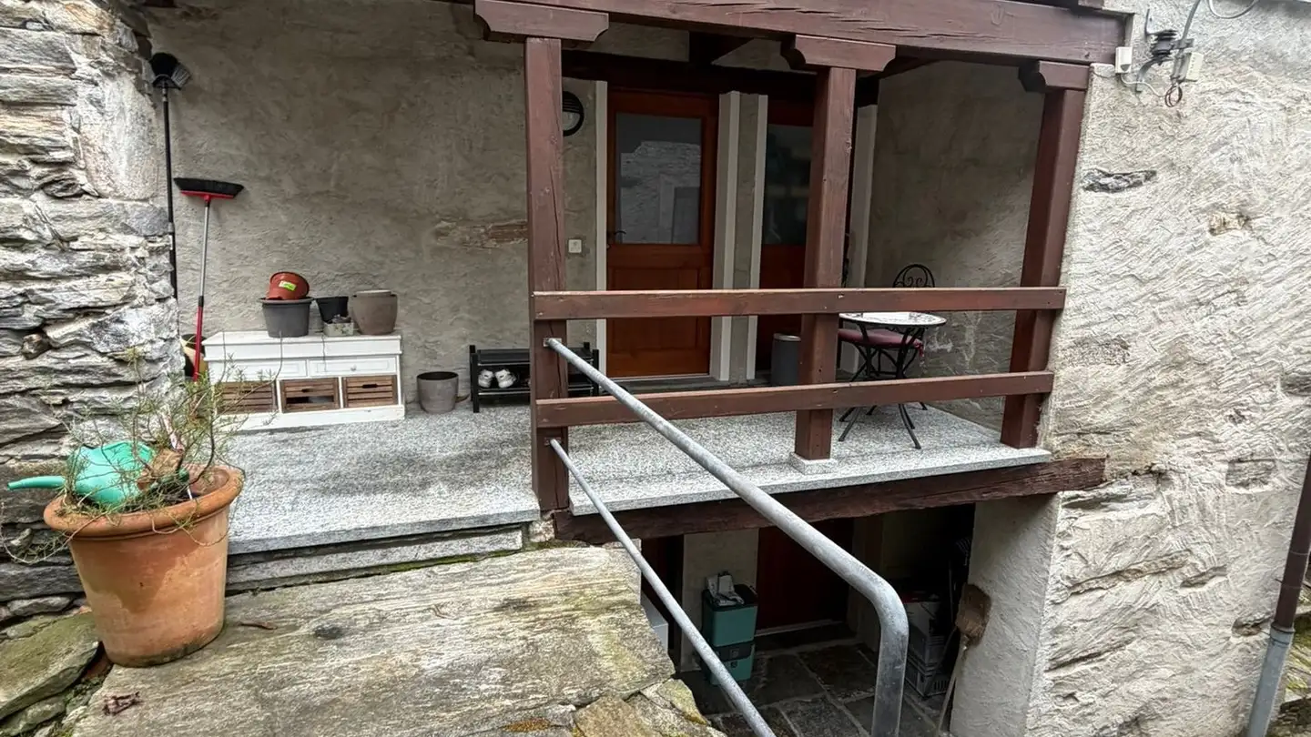 Single house for rent - 6677 Moghegno