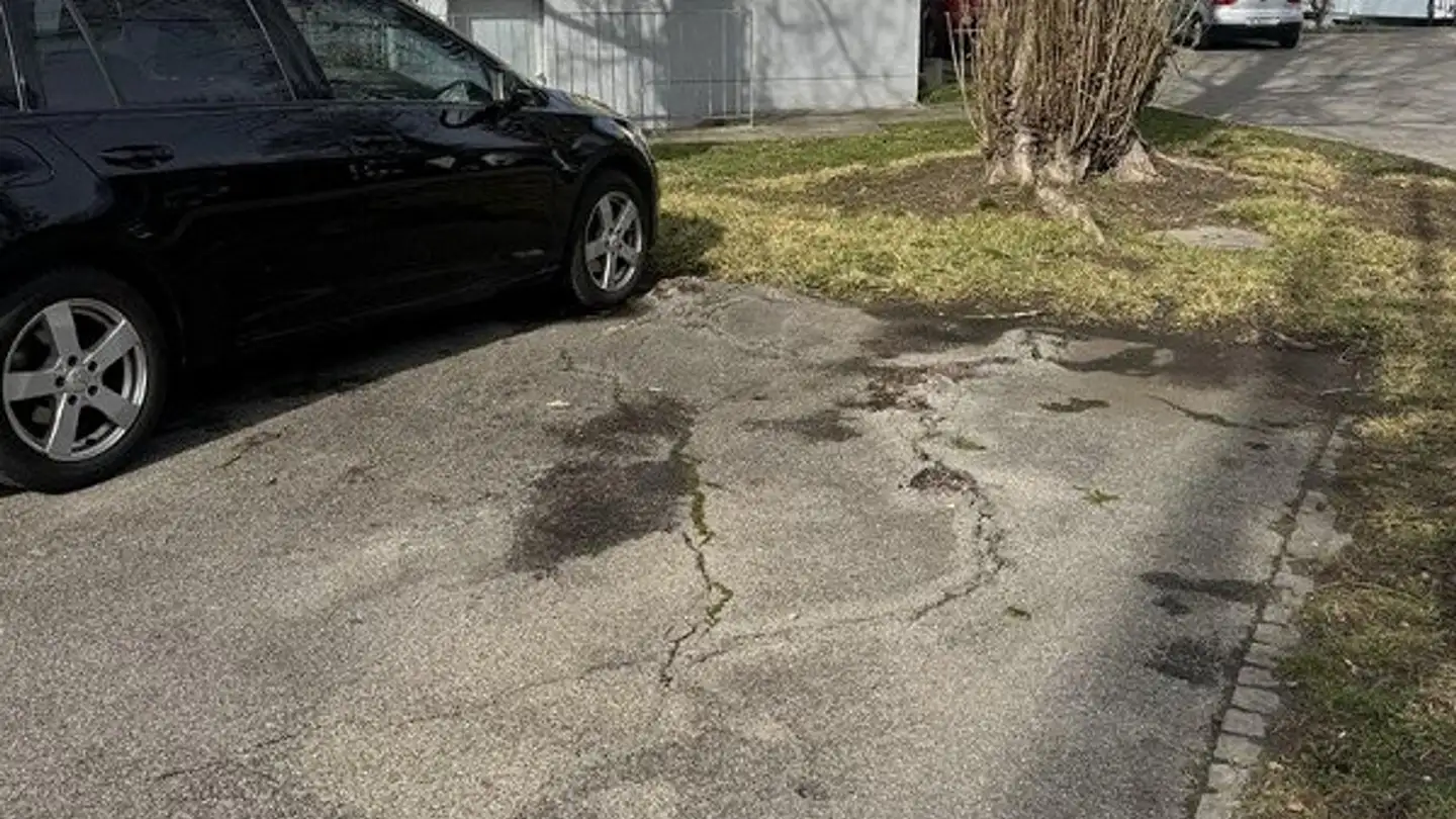 Parcheggio esterno in affitto - Untermattweg 72, 3027 Bern