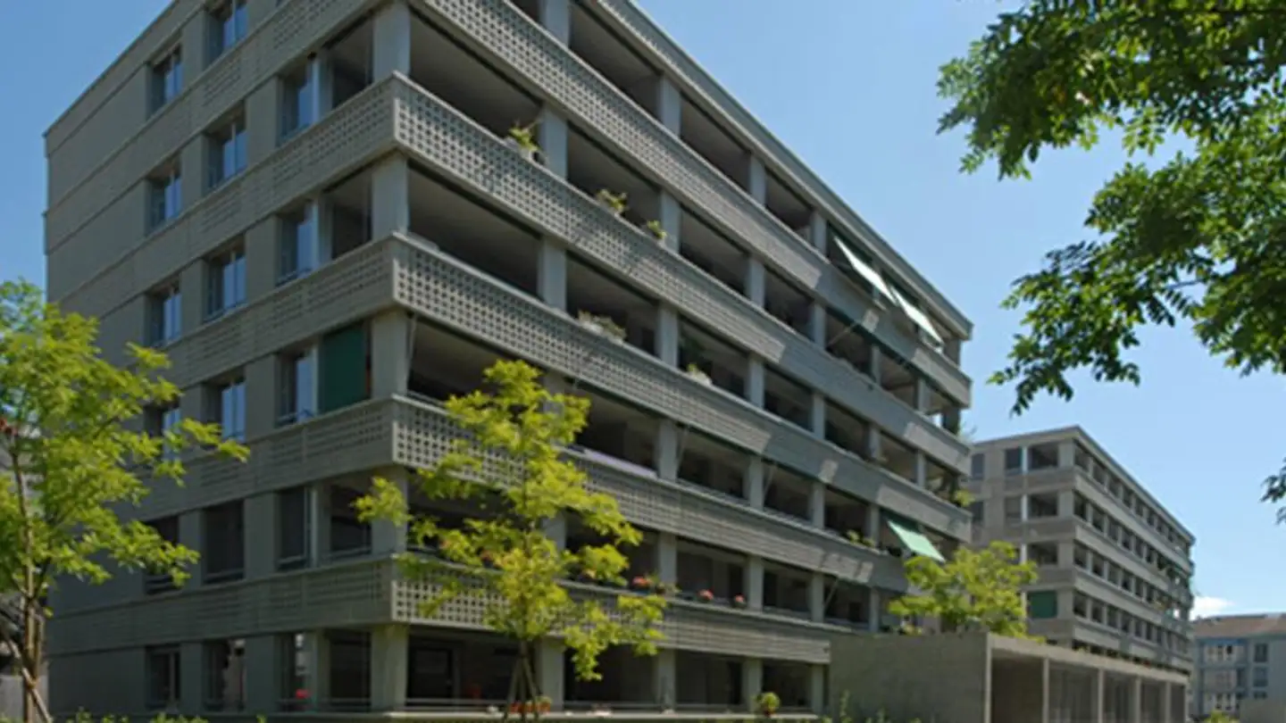 Parcheggio interno per moto in affitto - Hädrichstrasse 5, 8047 Zürich