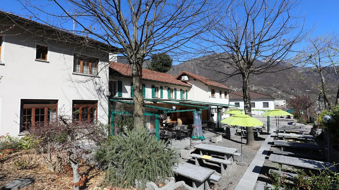 Casa singola in vendita - Strada De San Fedee 62, 6535 Roveredo GR - Photo 2