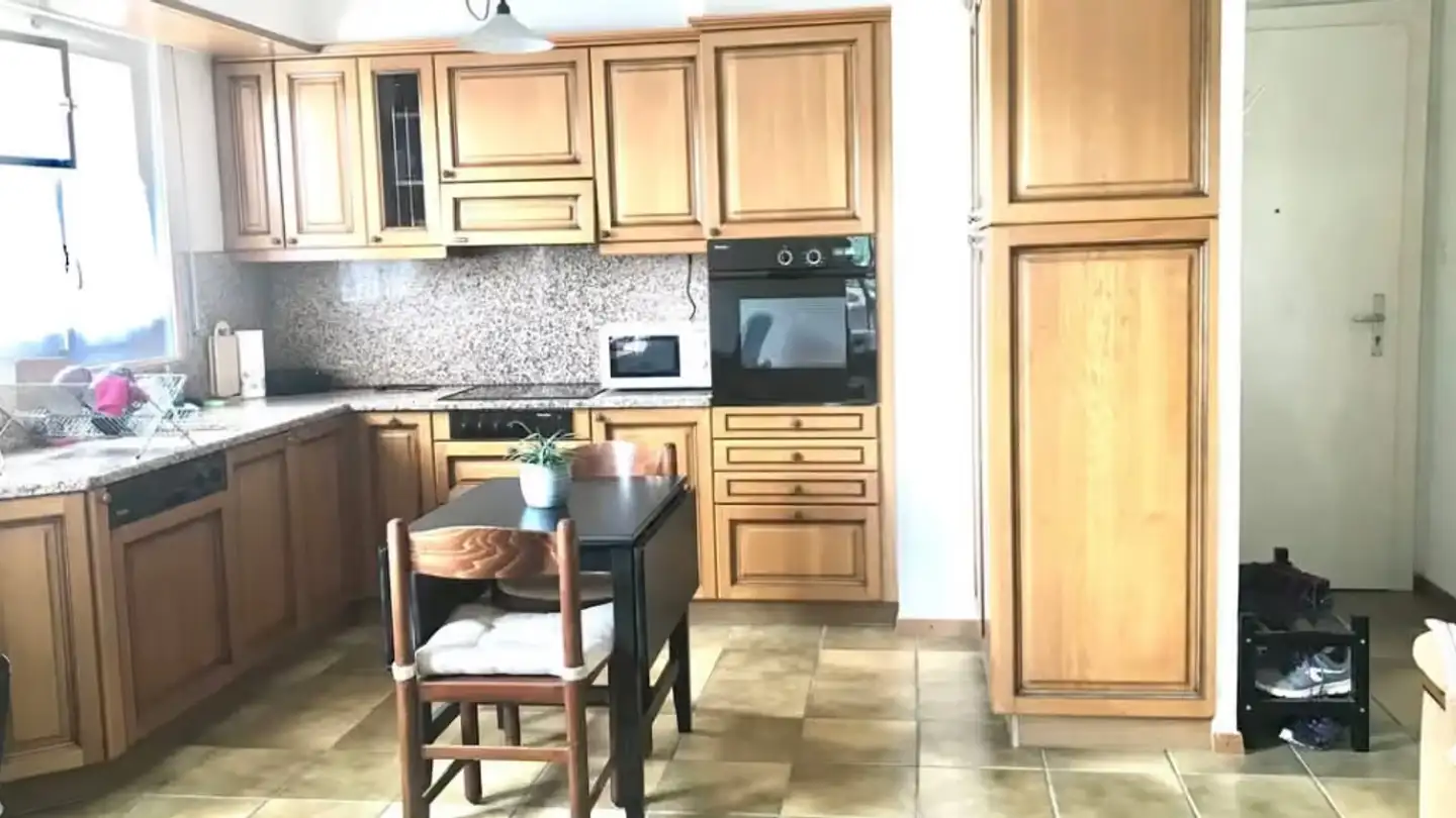 Single room for rent - Chemin De La Cocarde 11, 1024 Ecublens VD
