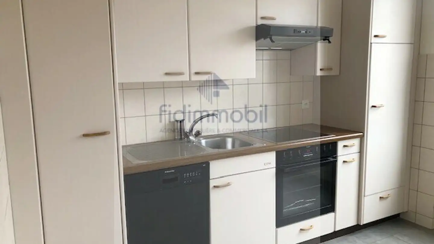 Appartamento in affitto - Avenue Léopold-Robert 100, 2300 La Chaux-de-Fonds