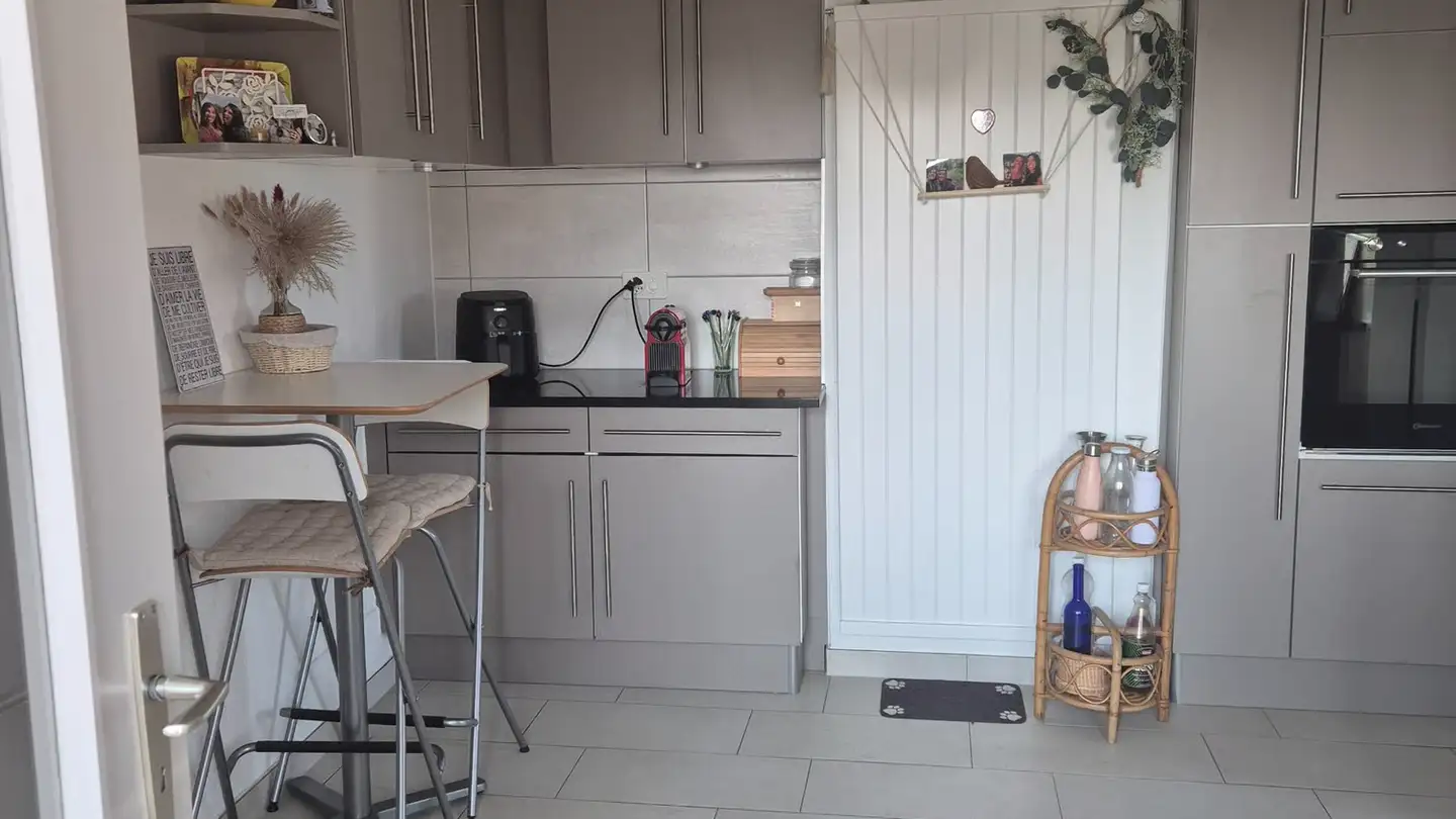 Apartment for rent - Corges 43, 1551 Vers-chez-Perrin - Photo 3