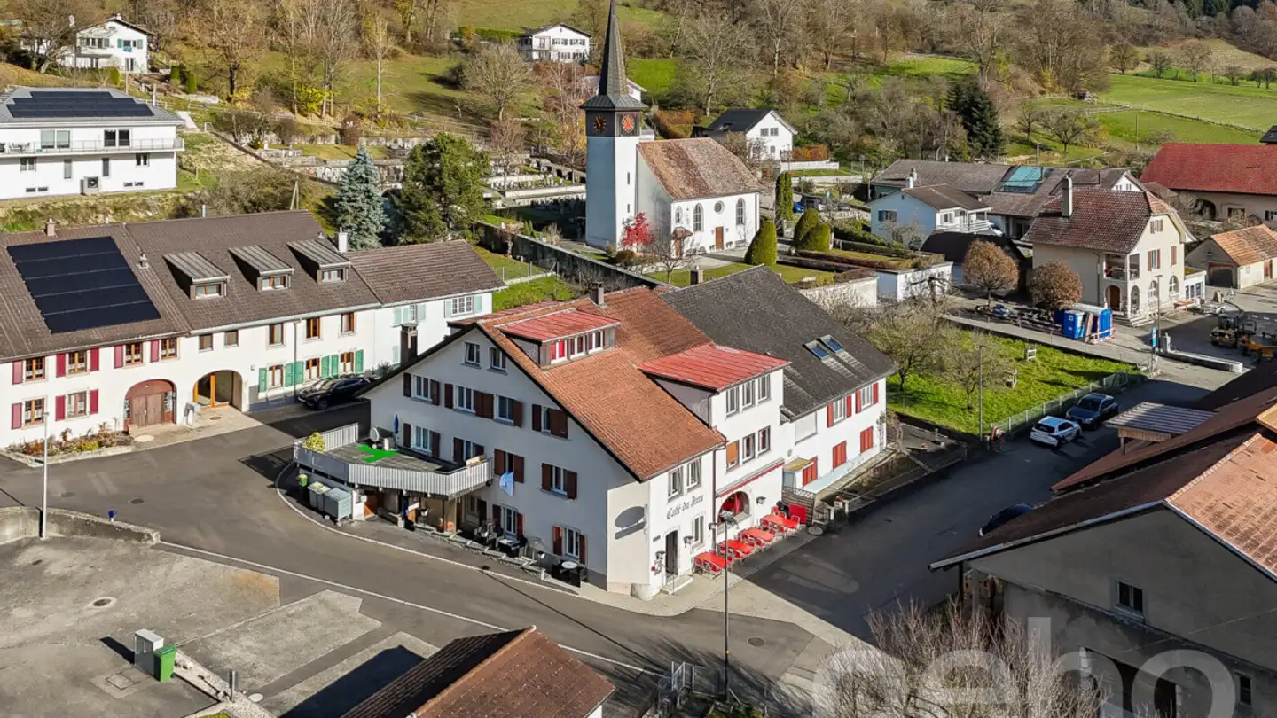 Mixed-use building for sale - 2603 Péry