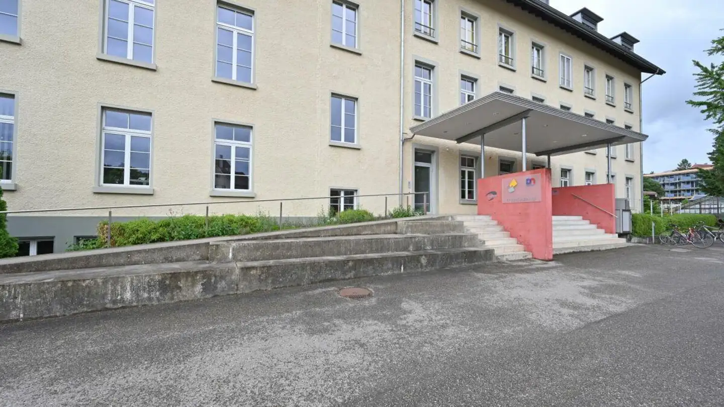 Edificio ad uso misto in affitto - Oberburgstrasse 10, 3400 Burgdorf