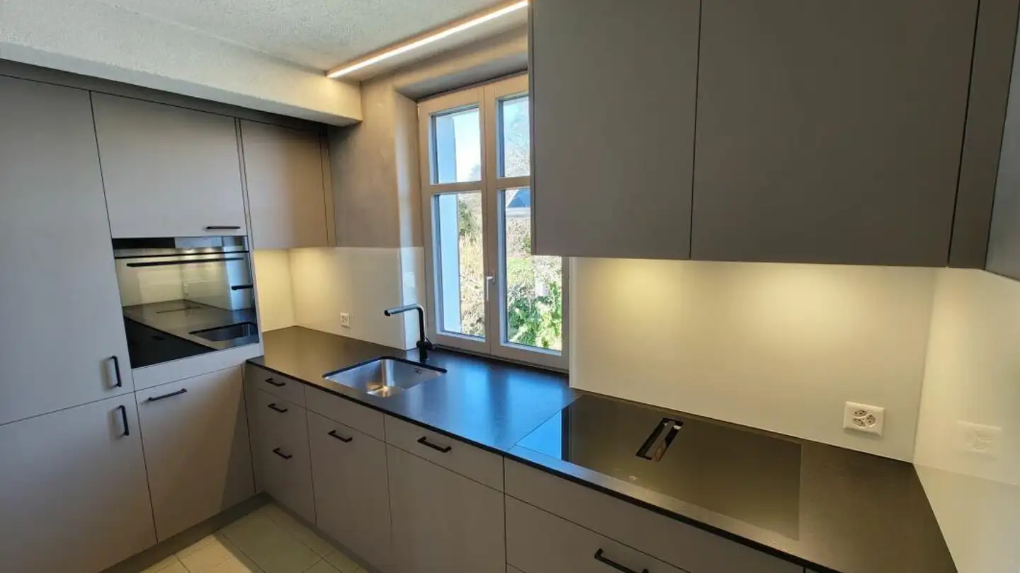 Maison jumelle à louer - Alpenblickstrasse 10, 8630 Rüti ZH - Photo 2