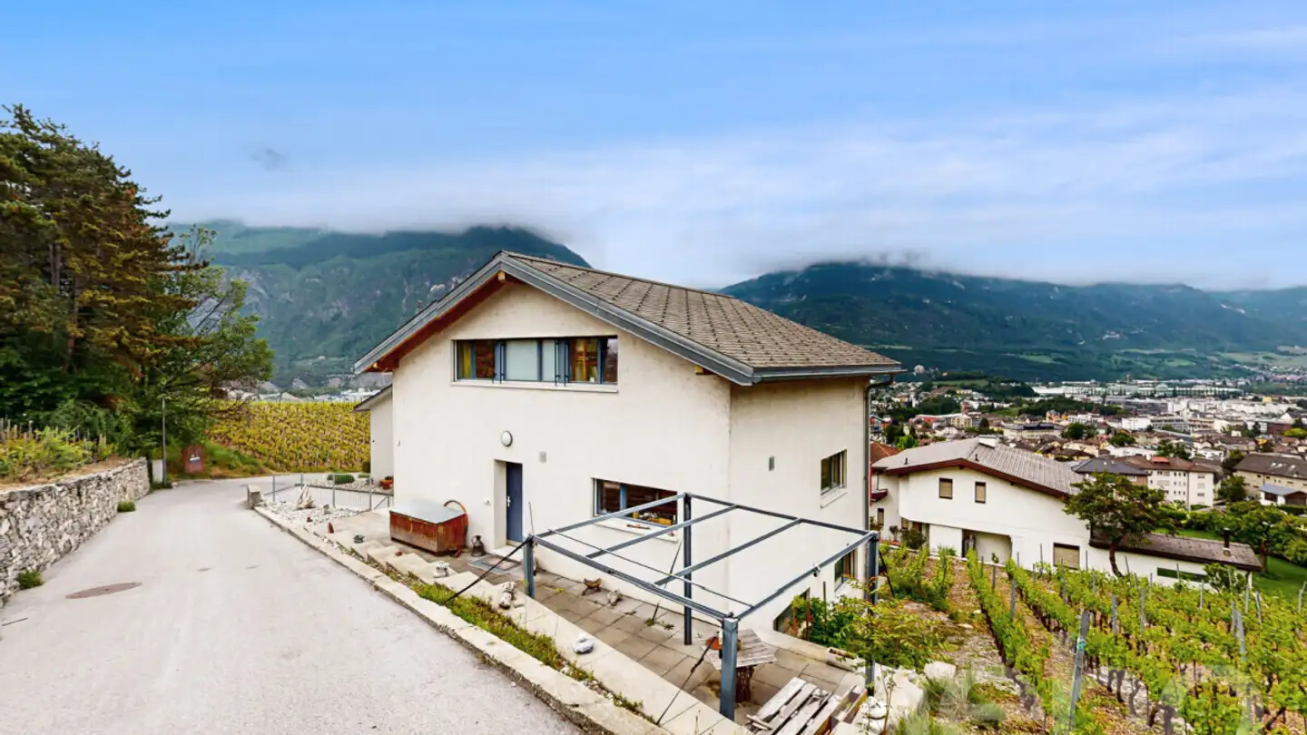 Single house for sale - 3968 Veyras