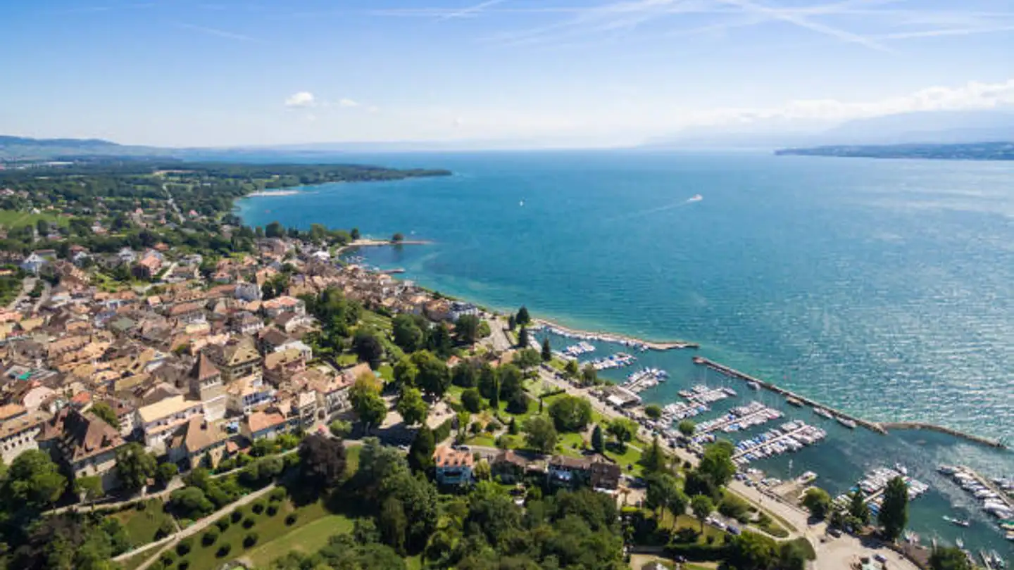 Constructible plot for sale - 1180 Rolle