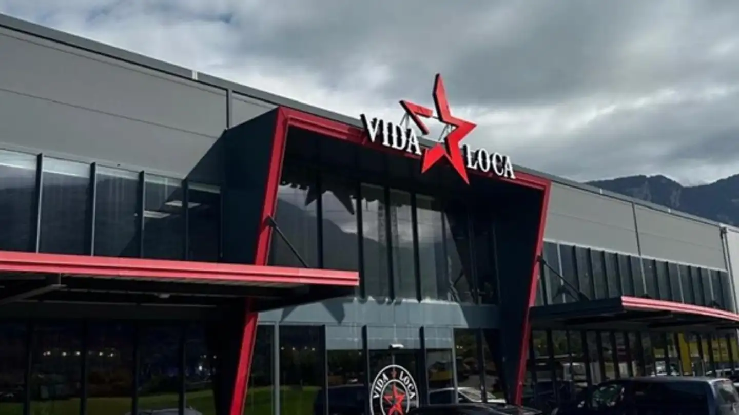 Mischgenutztes Gebäude mieten - Route Des Courtraits 30, 1880 Bex