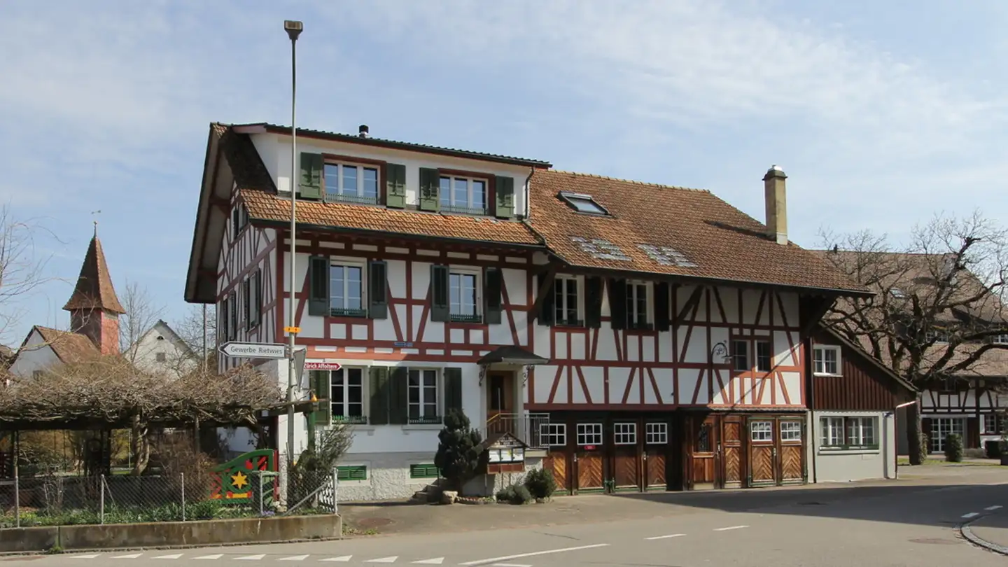 Cave house for sale - Watterstrasse, 8156 Oberhasli