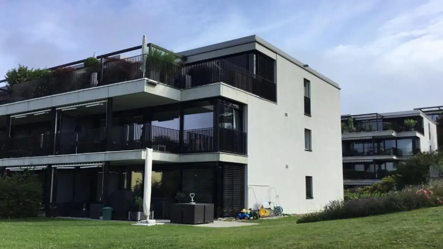 Underground parking space for rent - Bützenstrasse 20, 8185 Winkel