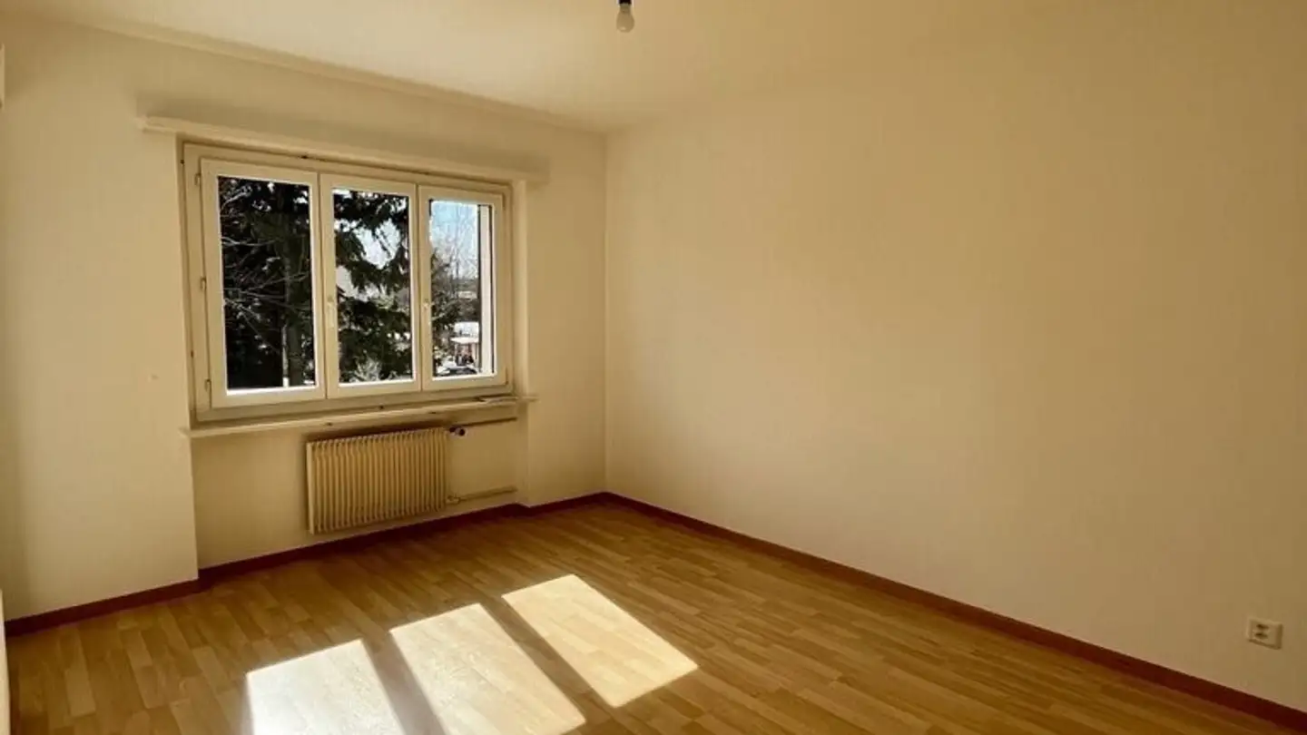 Wohnung mieten - Chemin Emile-Ganguillet / Emile-Ganguillet-Weg 20, 2503 Biel/Bienne - Foto 3