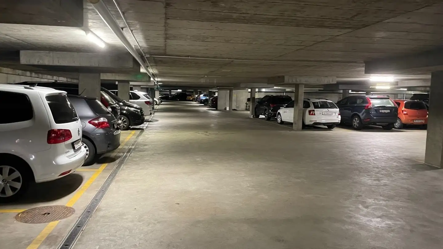 Parcheggio sotterraneo in affitto - Solothurnstrasse 5, 3322 Urtenen-Schönbühl