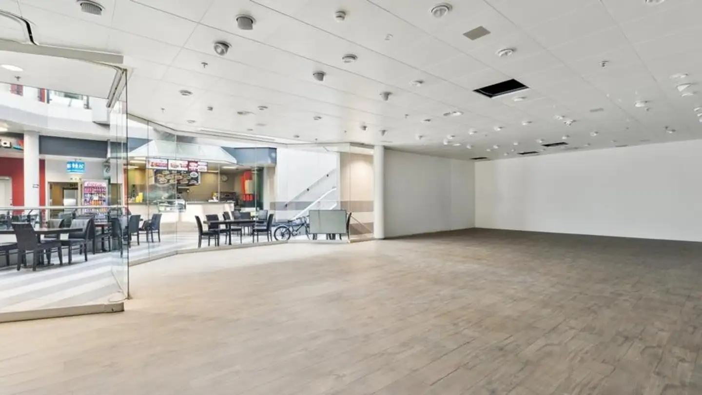 Shop for rent - Lyssachstrasse 23, 3400 Burgdorf - Photo 3