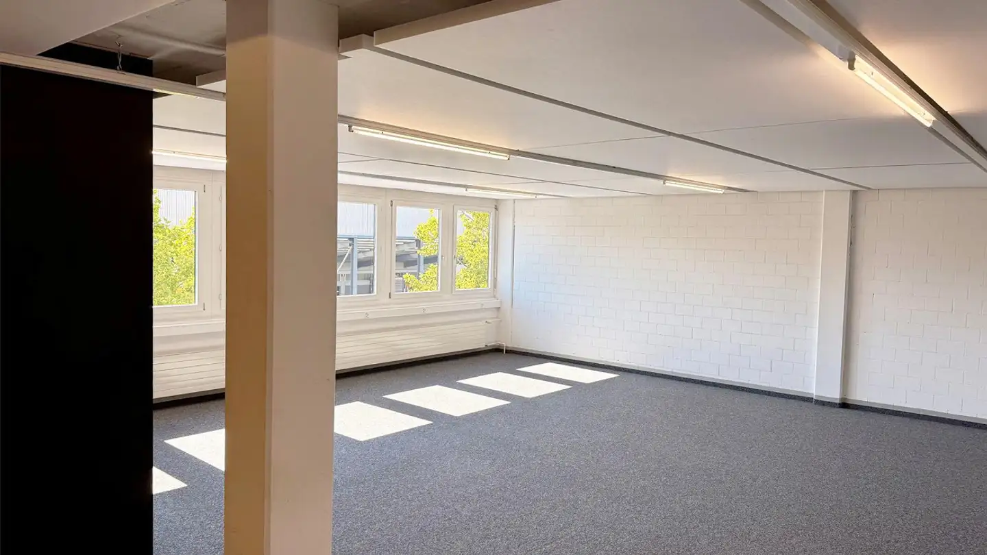 Office space for rent - Eichwiesstrasse 4, 8645 Jona - Photo 3