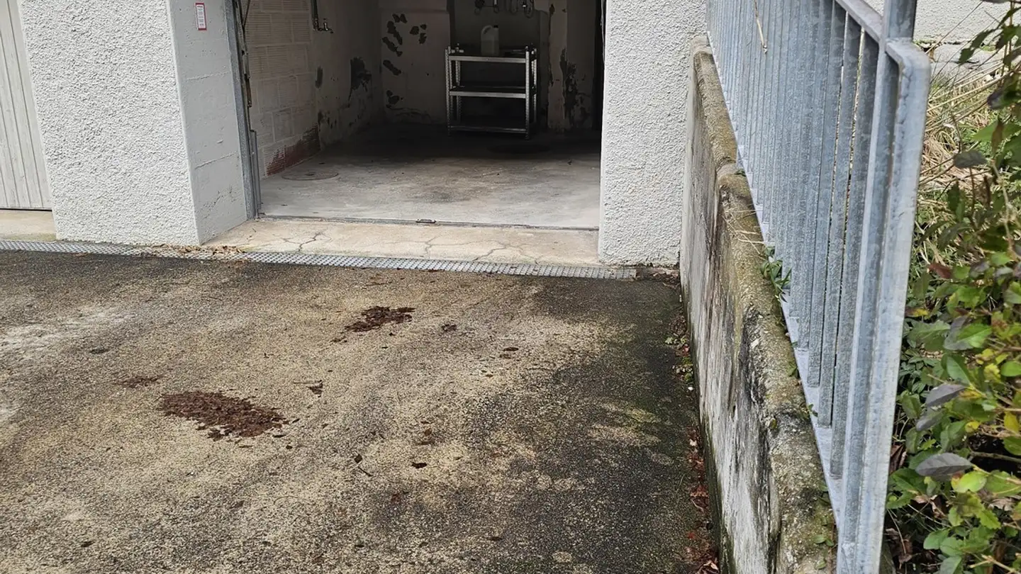 Garage individuel à louer - 8037 Zürich