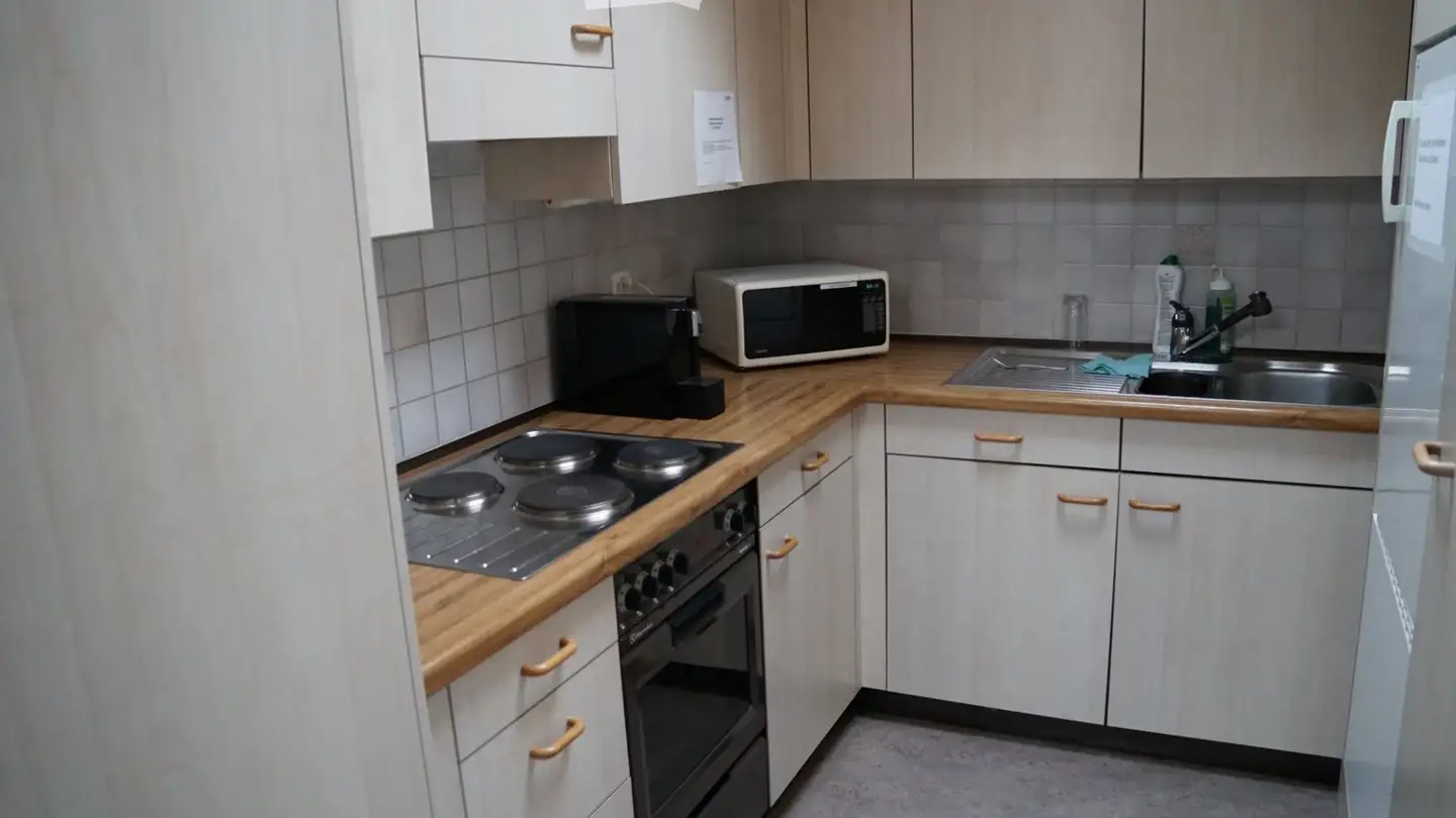 Chambre à louer - Kirchfeld 1, 6048 Horw