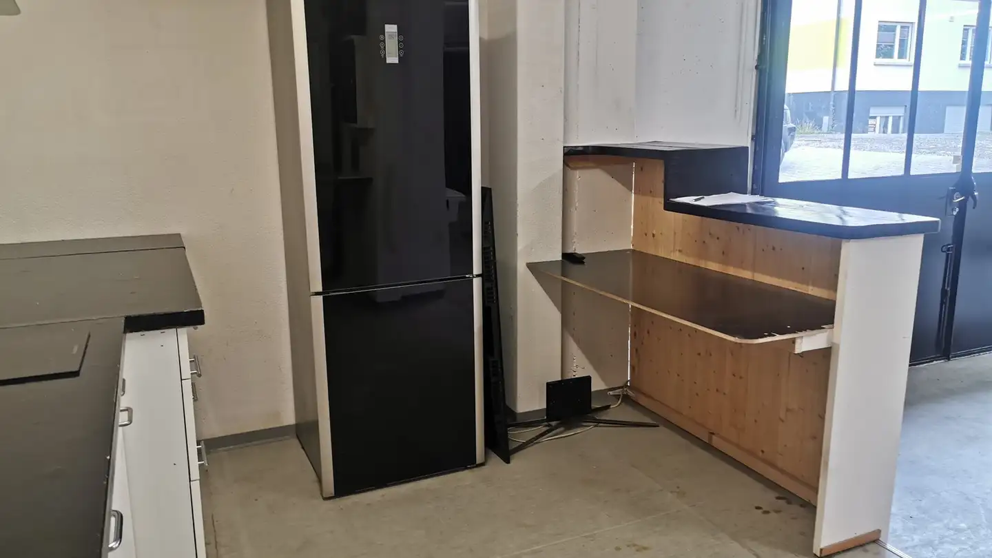 Commercial for rent - Landstrasse 152, 5301 Siggenthal Station - Photo 3