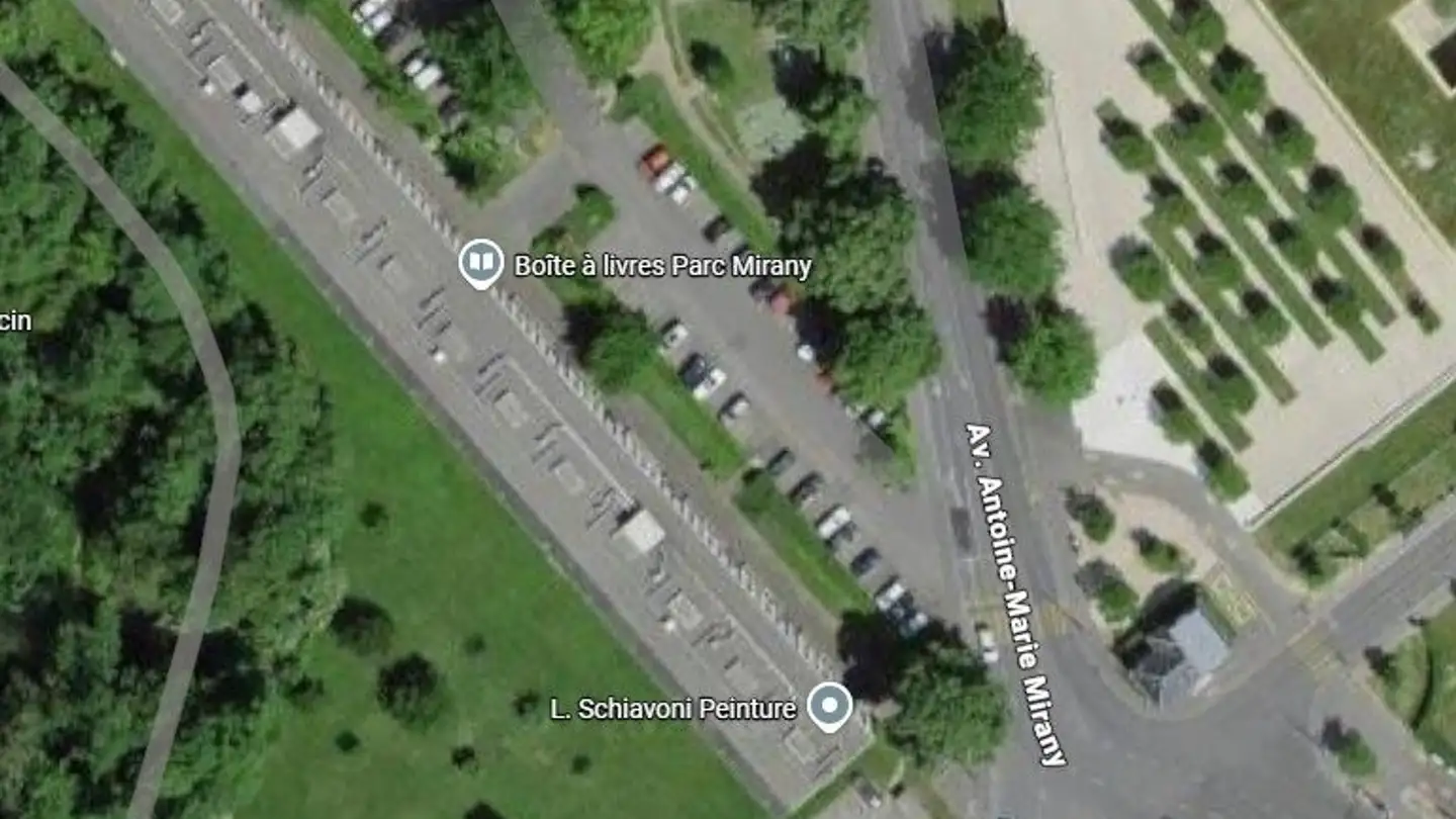 Parcheggio esterno in affitto - Avenue Antoine-Marie Mirany 13, 1225 Chêne-Bourg