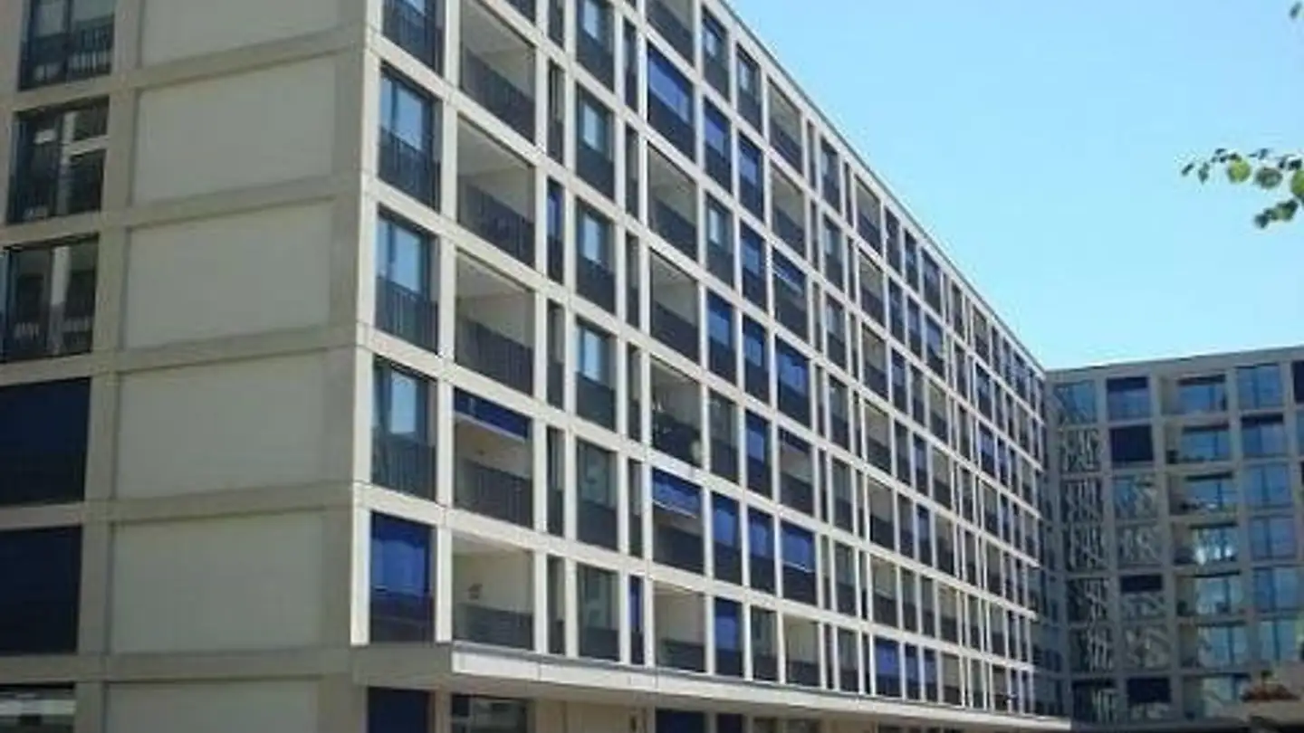 Appartement à louer - Hagenholzstrasse 82, 8050 Zürich