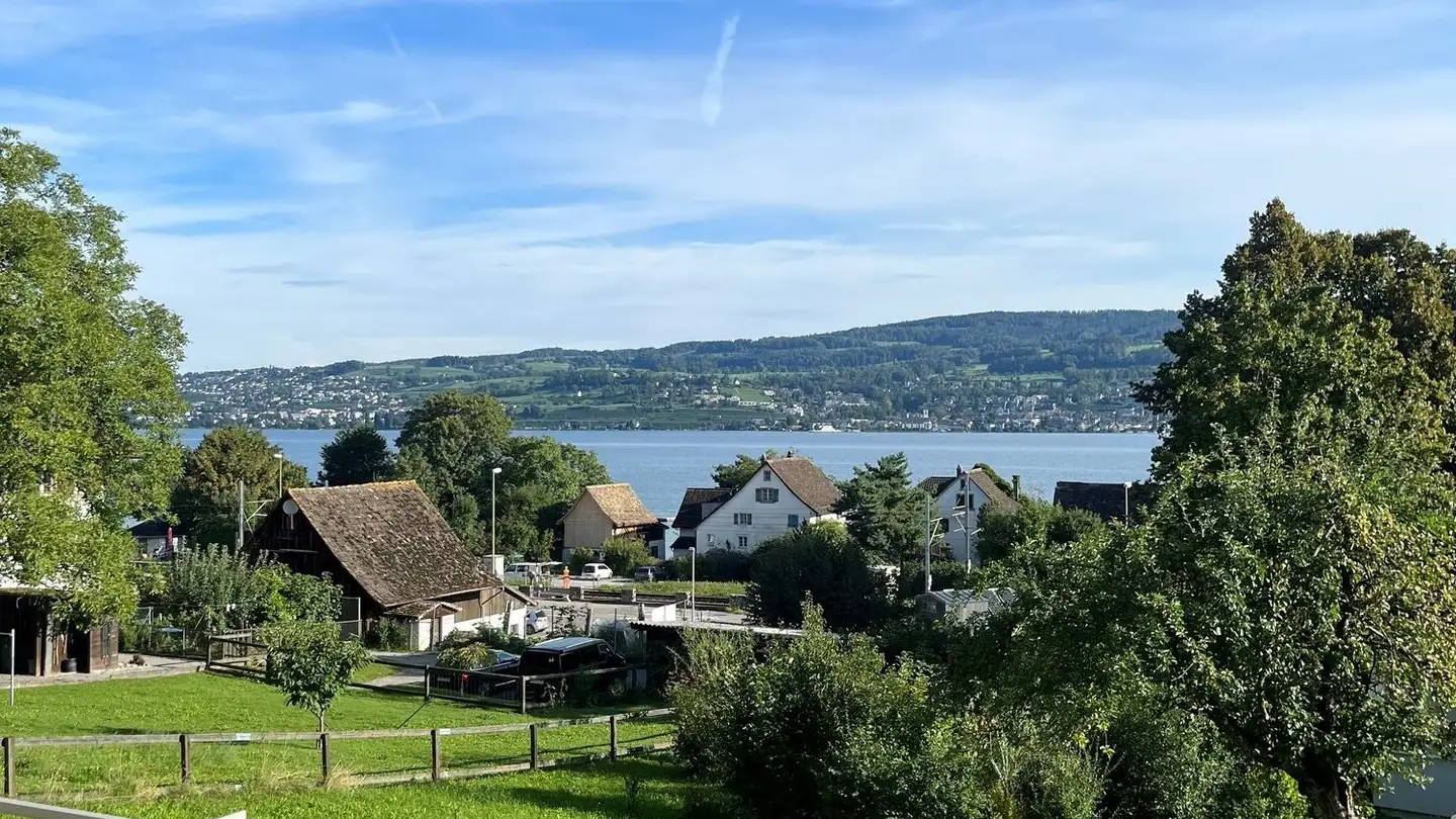 Appartement en terrasse à louer - Unterortstrasse 12, 8804 Au ZH