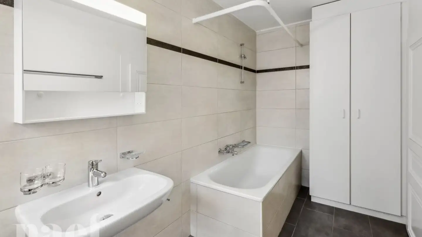 Appartement à louer - Rue De L'evole 7, 2000 Neuchâtel - Photo 3