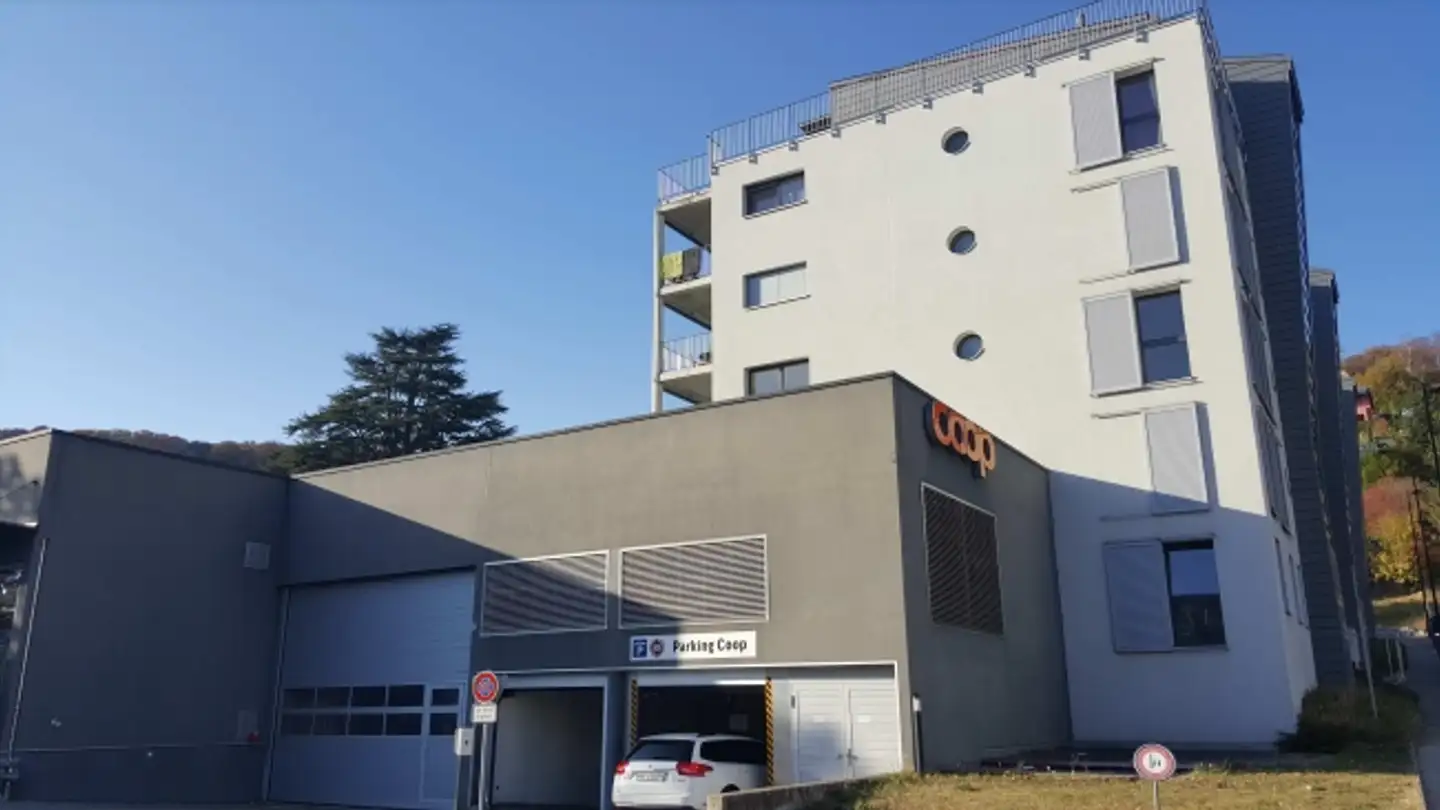 Tiefgaragenstellplatz mieten - Rue Du Clos 1, 2034 Peseux