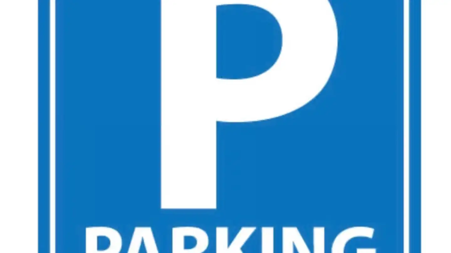 Place de parking extérieure à louer - Rue Du Midi, 1860 Aigle