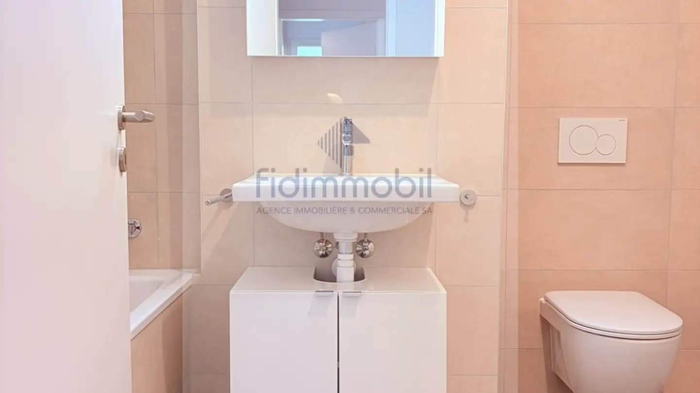 Appartamento in affitto - Rue de la Fontanette, 2024 St-Aubin-Sauges - Foto 4