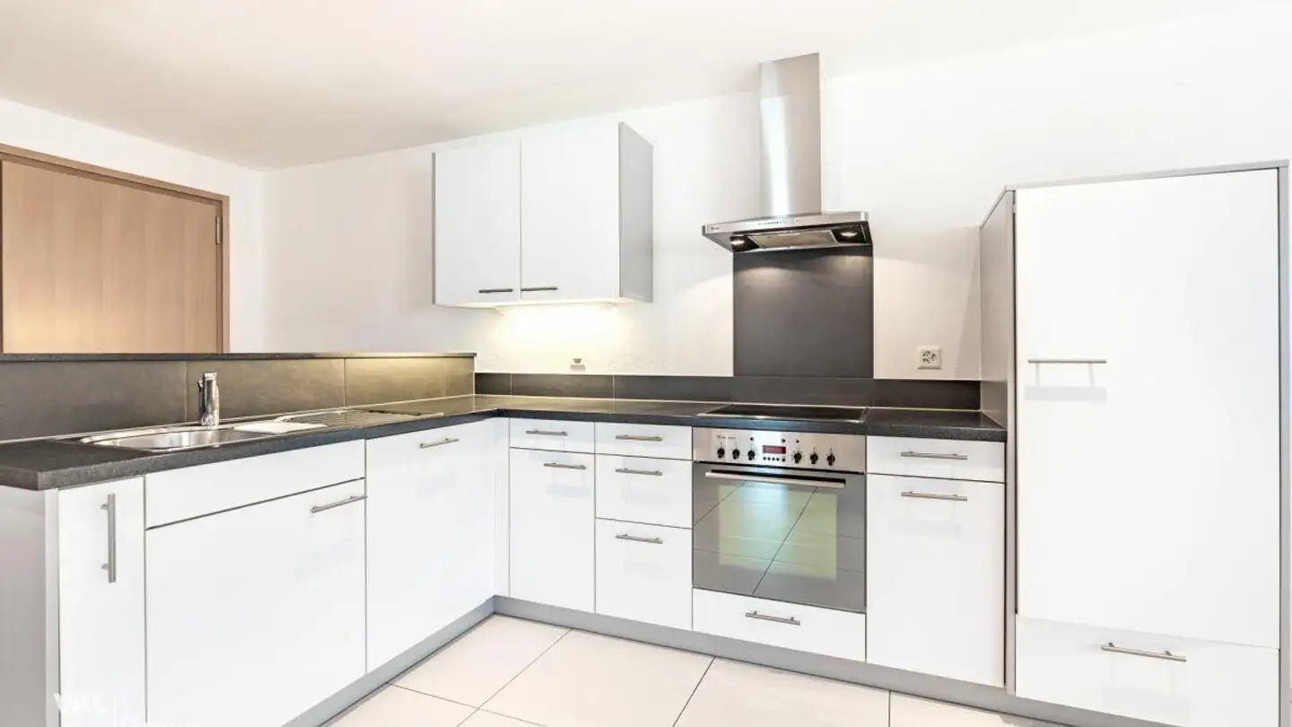 Apartment for rent - Litternaweg 1, 3930 Visp - Photo 4