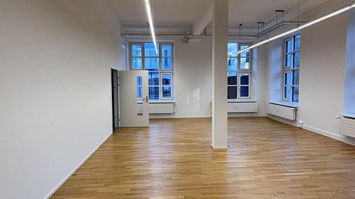 Office space for rent - Einsiedlerstrasse 34, 8820 Wädenswil