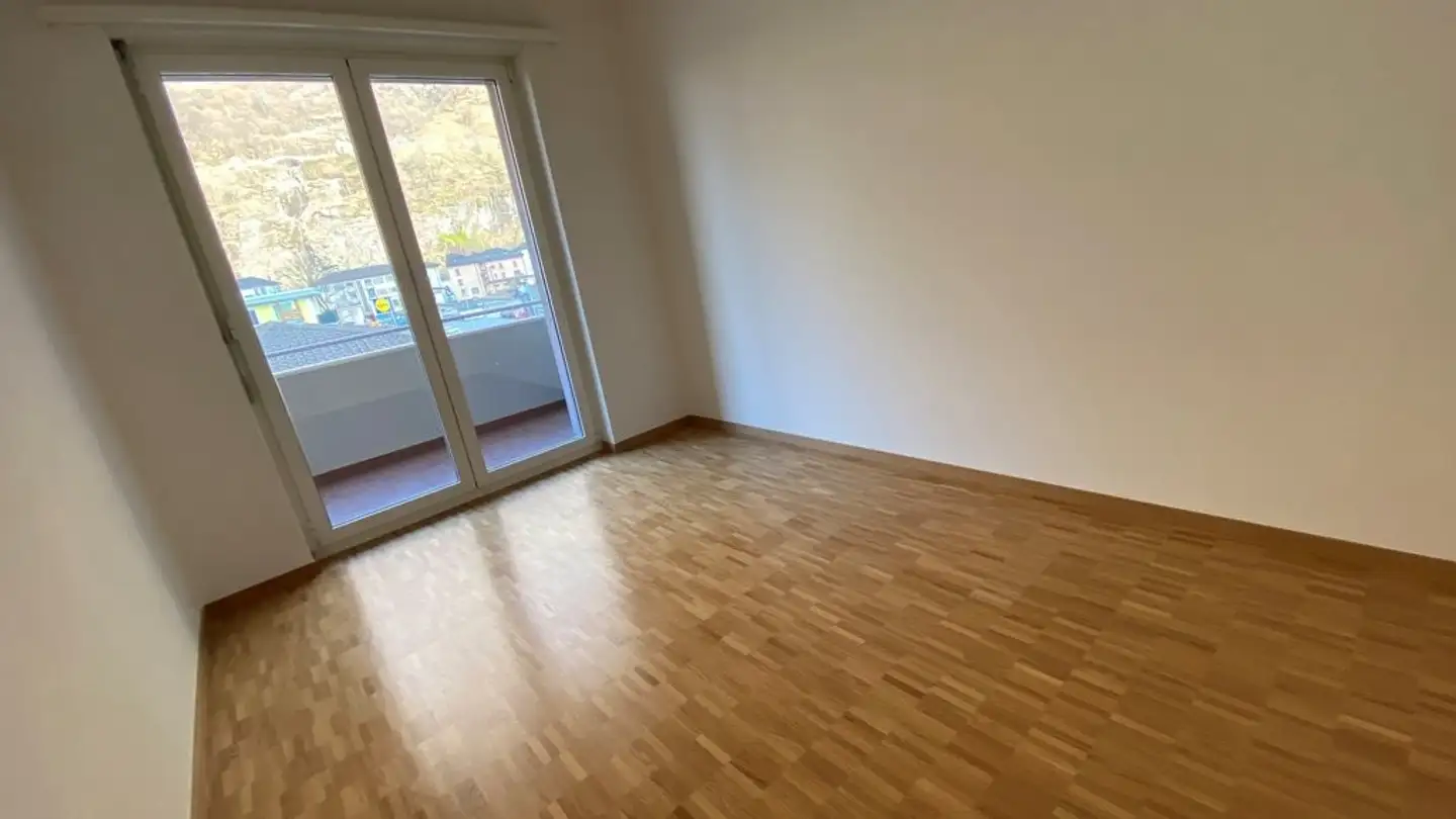 Apartment for rent - Via Stefano Franscini 14, 6710 Biasca - Photo 4