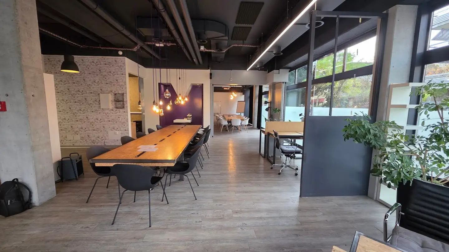 Magasin à louer - Rue Du Marché-Neuf / Neumarktstrasse 38, 2502 Biel/Bienne