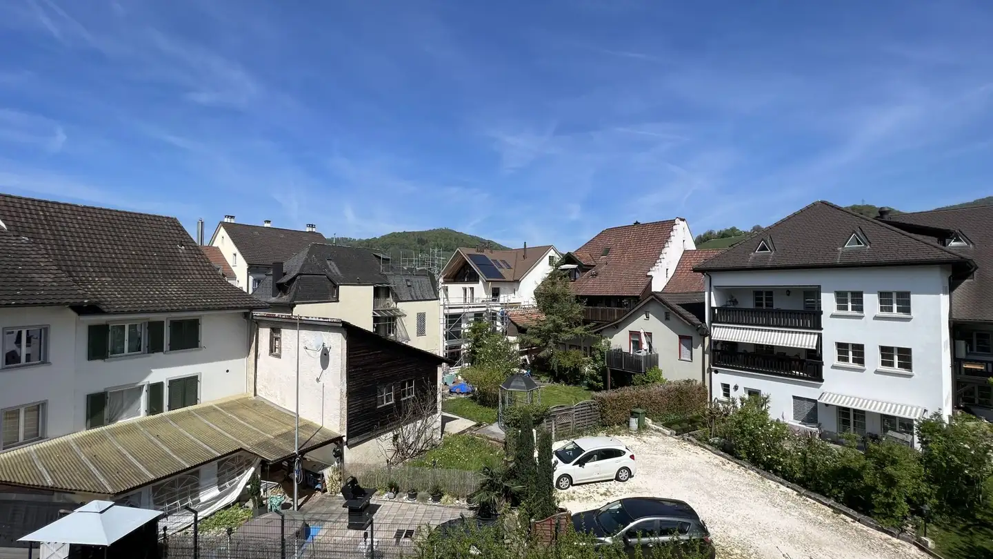 Dachgeschosswohnung mieten - Tecknauerstrasse, 4460 Gelterkinden