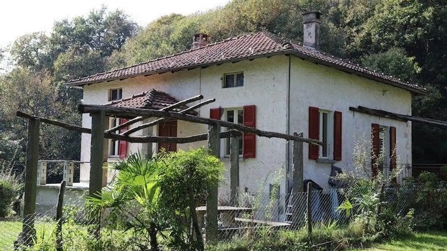 Einfamilienhaus kaufen - Via Mistomi, 6984 Pura