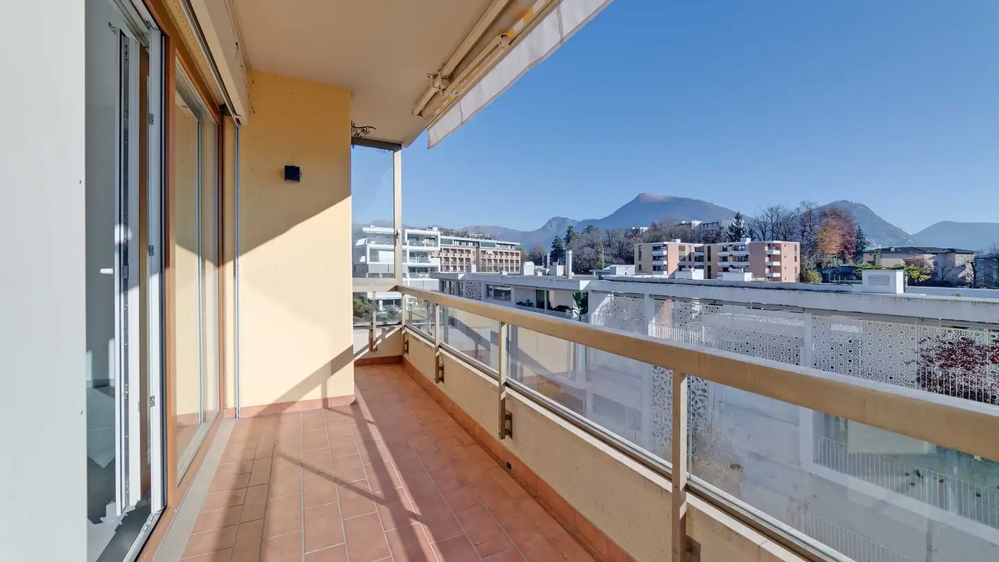 Appartement à louer - Via Cassine 9, 6924 Sorengo