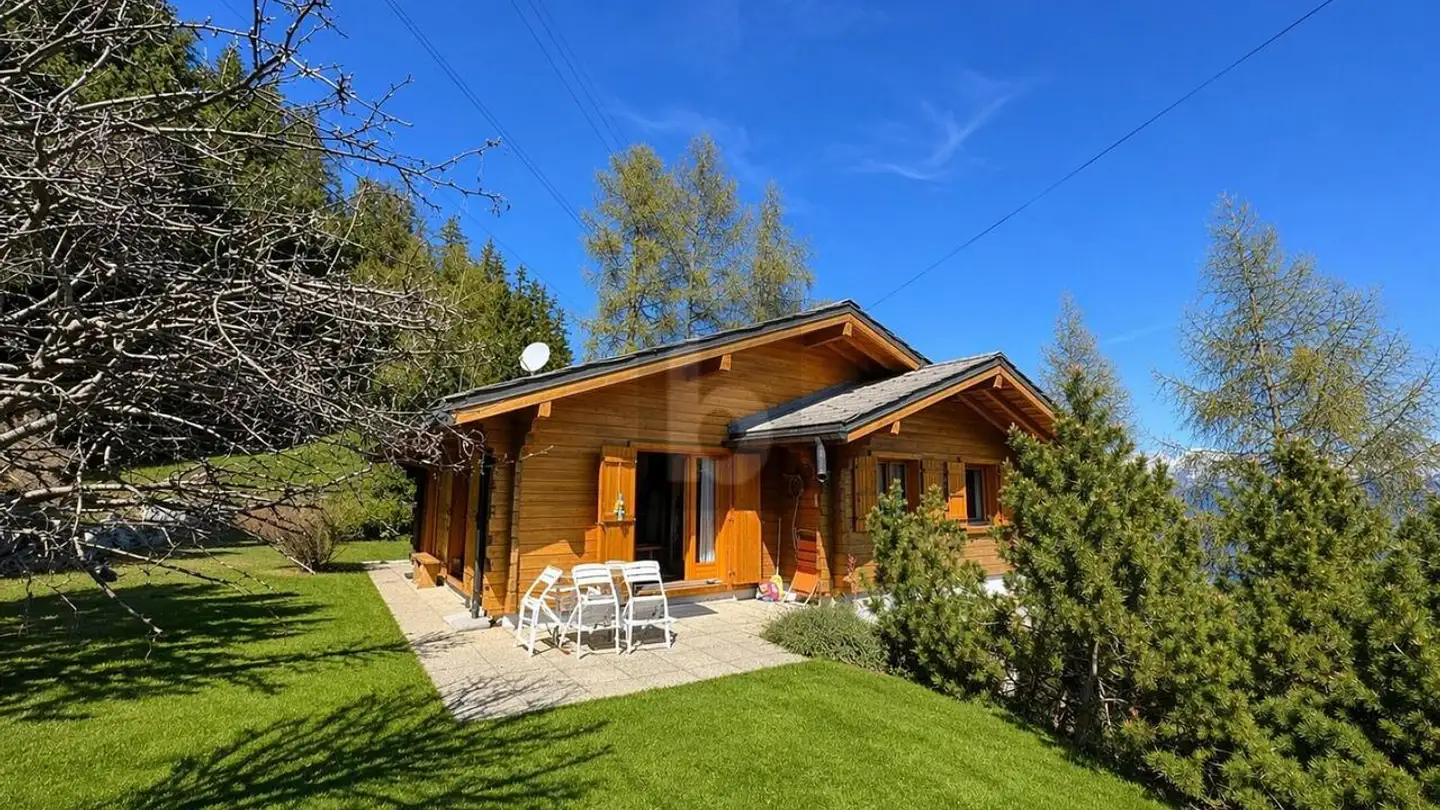 Row house for sale - 1918 La Tzoumaz