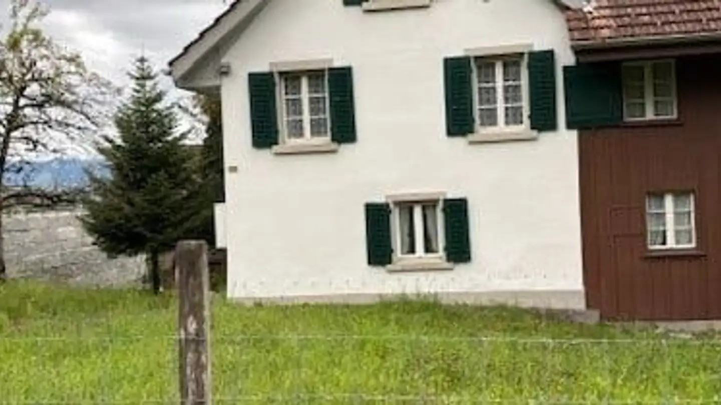Ferme à vendre - Betzikerstrasse 14, 8340 Hinwil