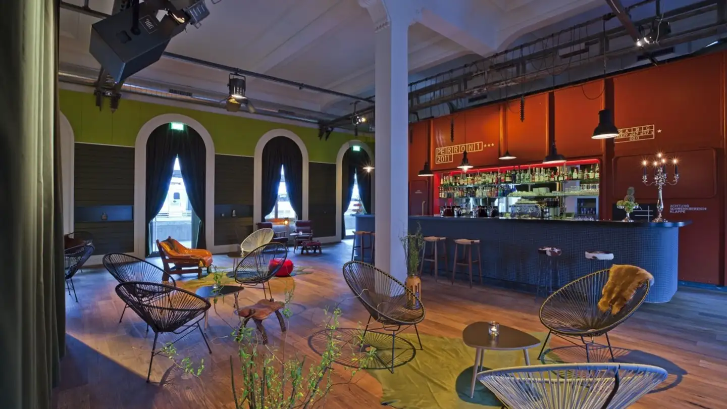 Gewerbe mieten - Bahnhofplatz 1, 3900 Brig