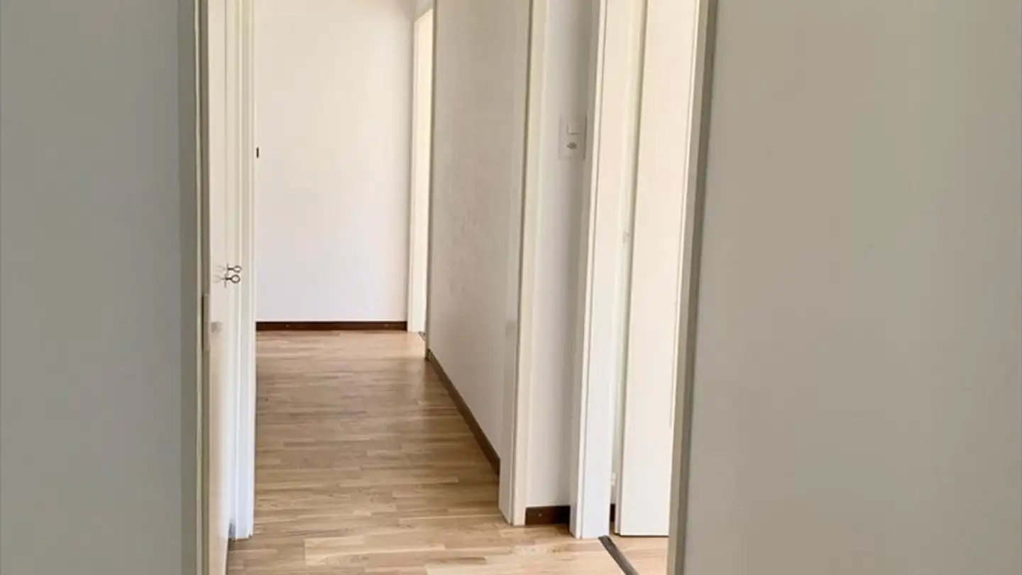 Wohnung mieten - Avenue De La Gare 18, 2800 Delémont - Foto 3