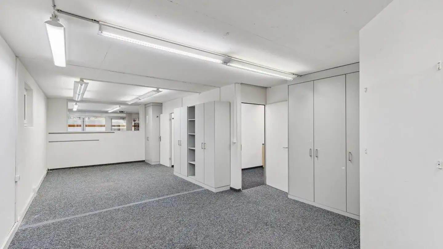 Office space for rent - Aufwiesenstrasse 4, 8305 Dietlikon - Photo 4