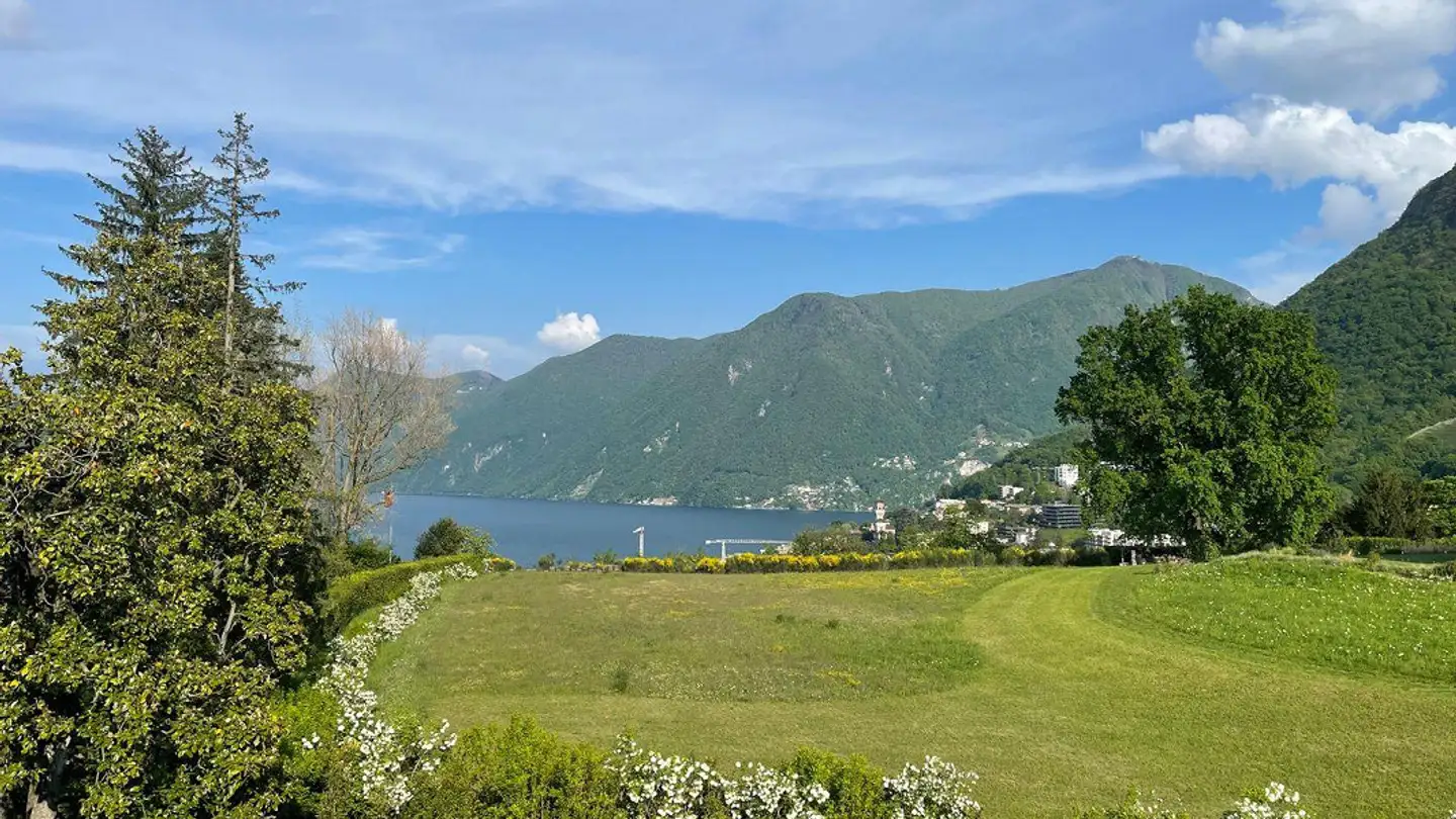 Attique à louer - Via Sant'abbondio, 6925 Gentilino