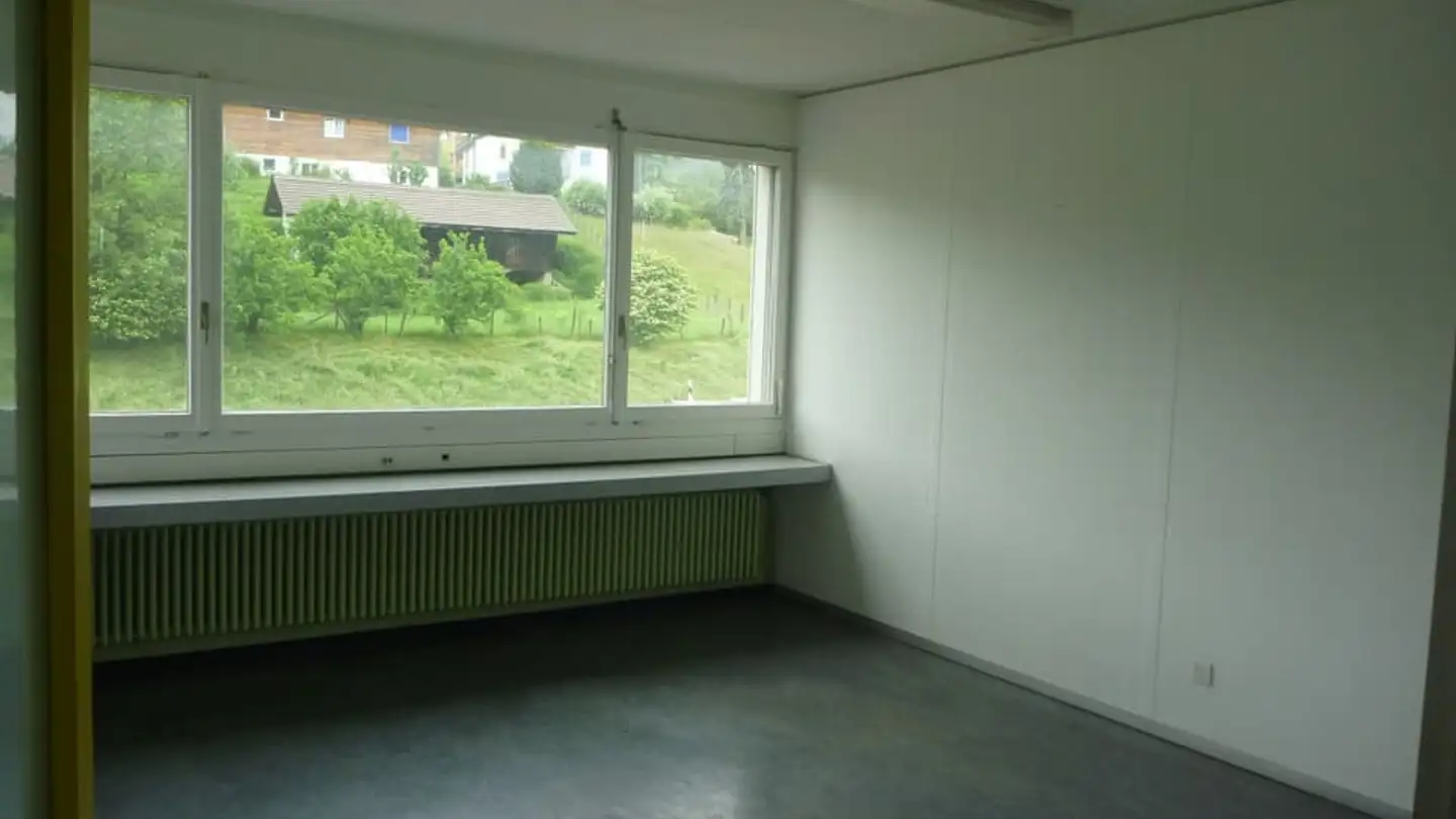 Commercial for rent - Place De La Gare 19, 1510 Moudon - Photo 3