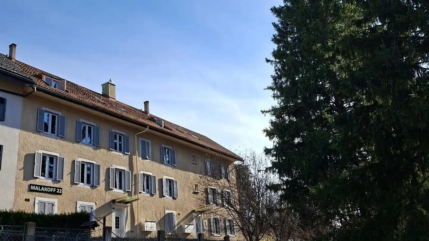 Edificio residenziale in vendita - 2400 Le Locle