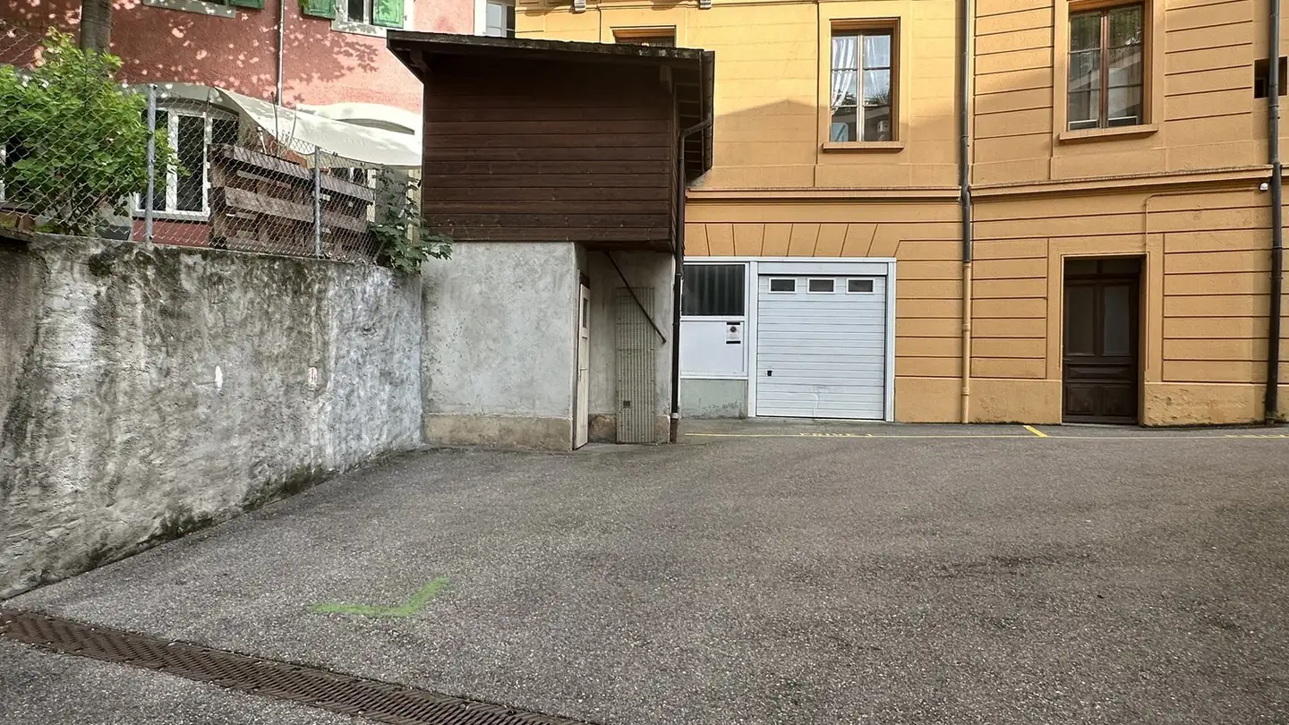 Outdoor parking space for rent - 1003 Lausanne - Photo 2