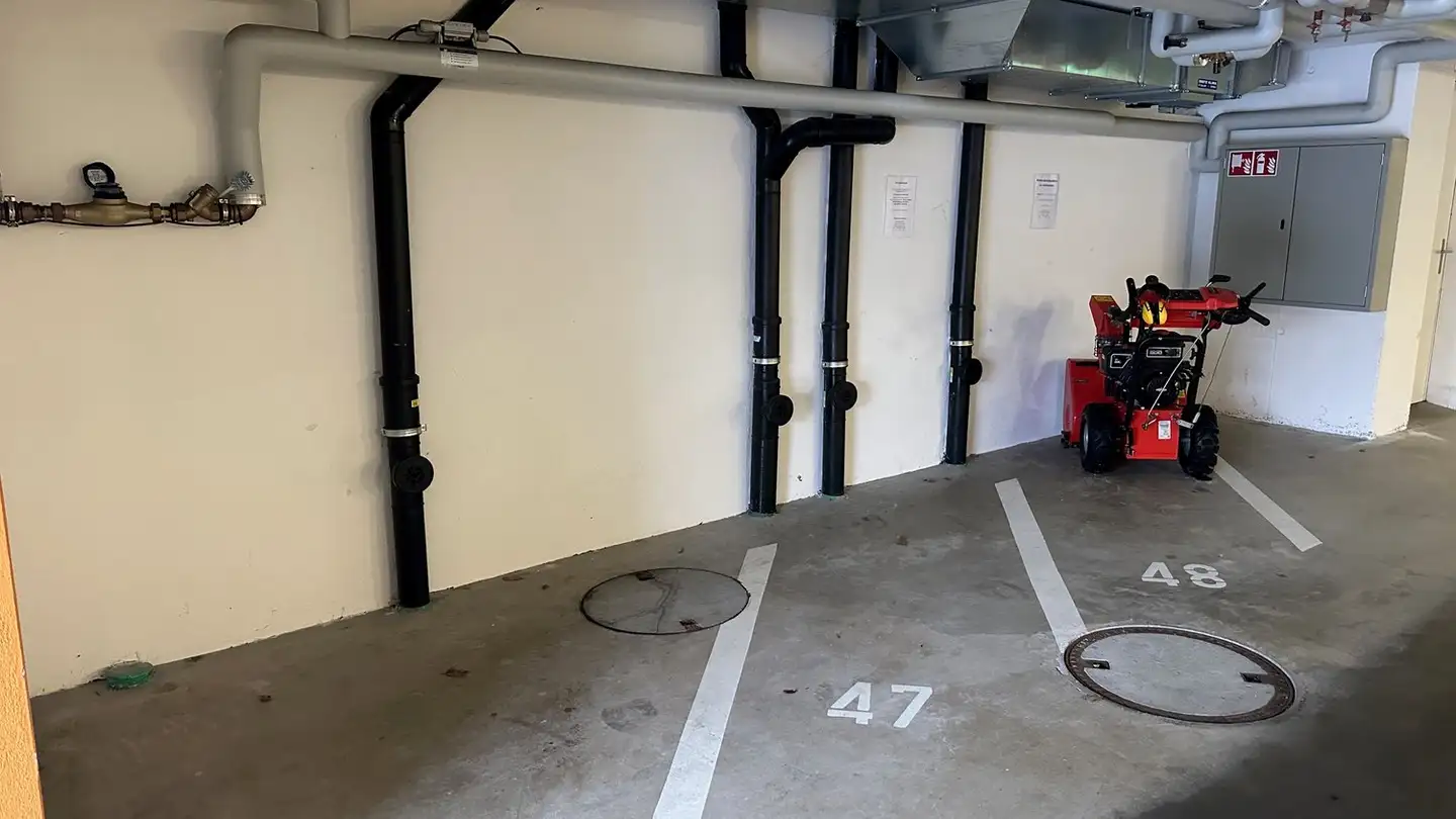 Parcheggio interno per moto in affitto - Hasenbühlstrasse 6, 9410 Heiden