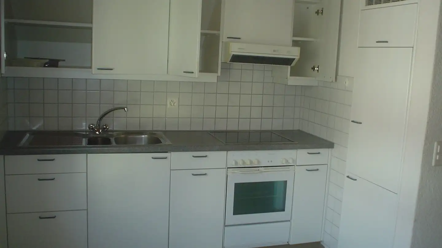 Dachgeschosswohnung mieten - Hauptstrasse 70, 8762 Schwanden GL - Foto 3