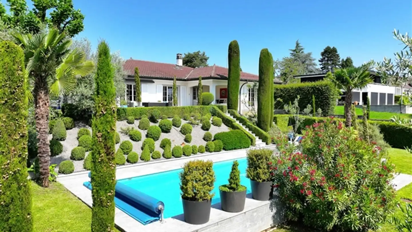 Villa in vendita - 1024 Ecublens VD